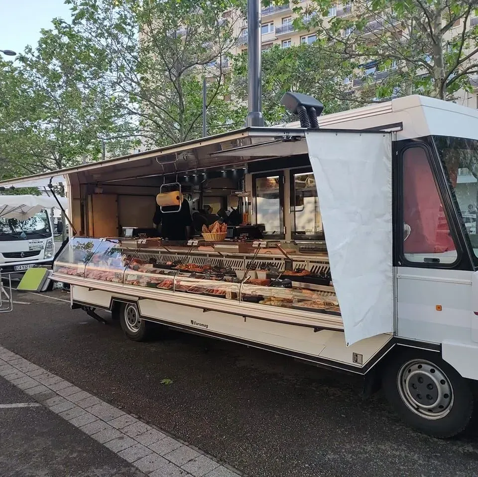 Boucherie ambulante près de Mornant
